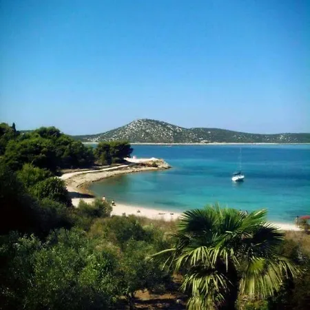 Kod Ilje I Seke * Prvić Šepurine