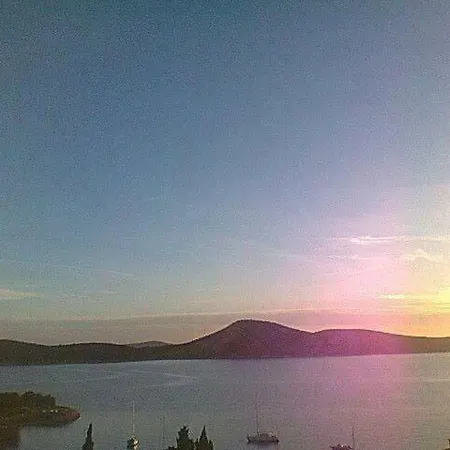 Kod Ilje I Seke * Prvić Šepurine